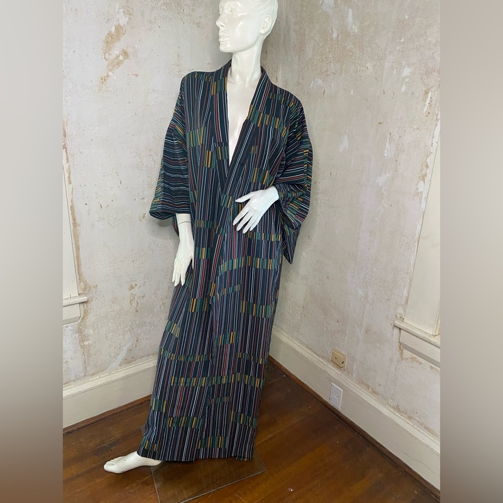 Striped Kimono Robe - Picture 4 of 7